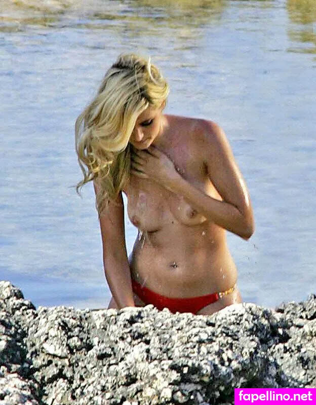 Sarah Jayne Nude Leaked OnlyFans Photo #KBHn5UDmIq