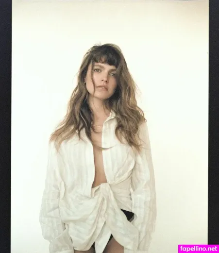 Sarah Jeanne Labrosse Main Profile Photo