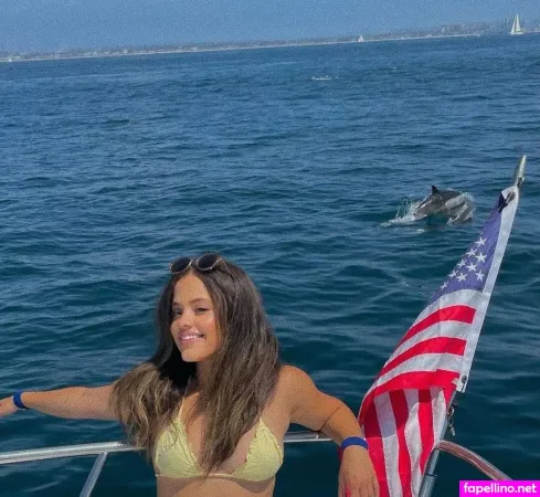 Sarah Jeffery OnlyFans Thumbnail #2ZSHPBwGwJ