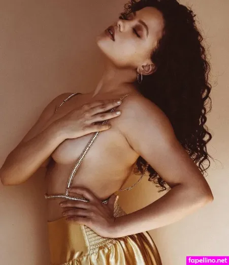 Sarah Jeffery OnlyFans Thumbnail #jU8sn7ZyGi