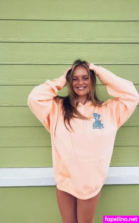 Sarah Kelly OnlyFans Thumbnail #XDvSz3aGdm