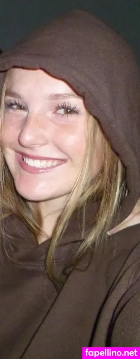 Sarah Kelly OnlyFans Thumbnail #hytSktWdzo