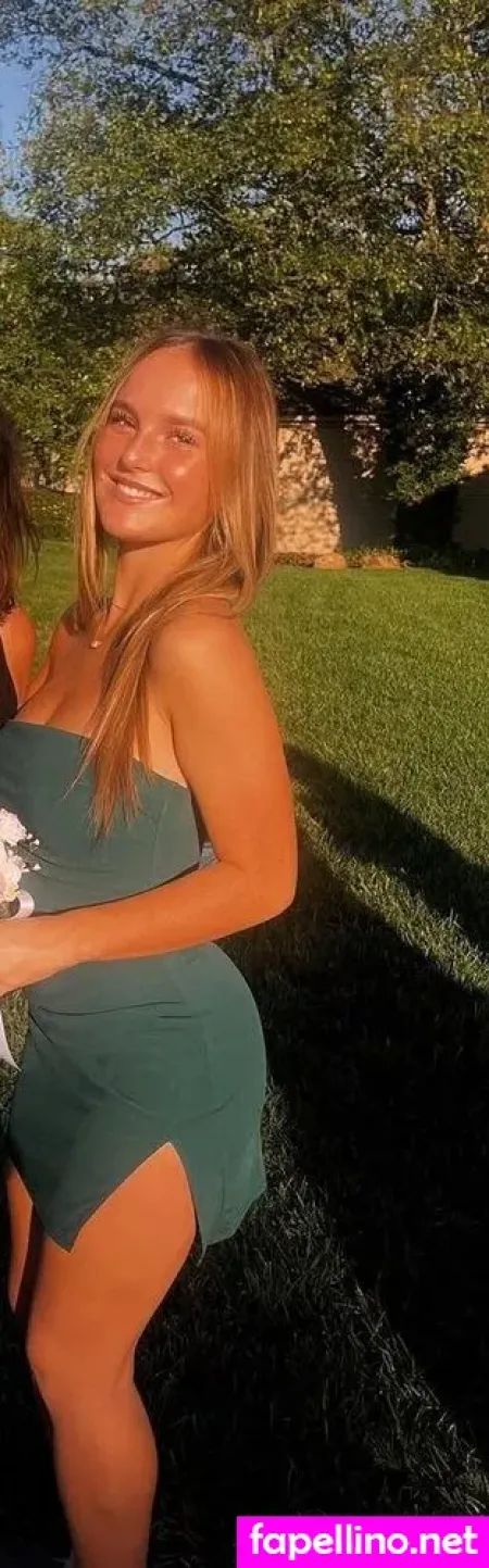 Sarah Kelly OnlyFans Thumbnail #tF8ZWwpEI9