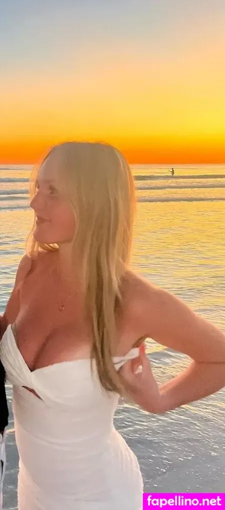 Sarah Kelly OnlyFans Thumbnail #tYiBbxAuLE