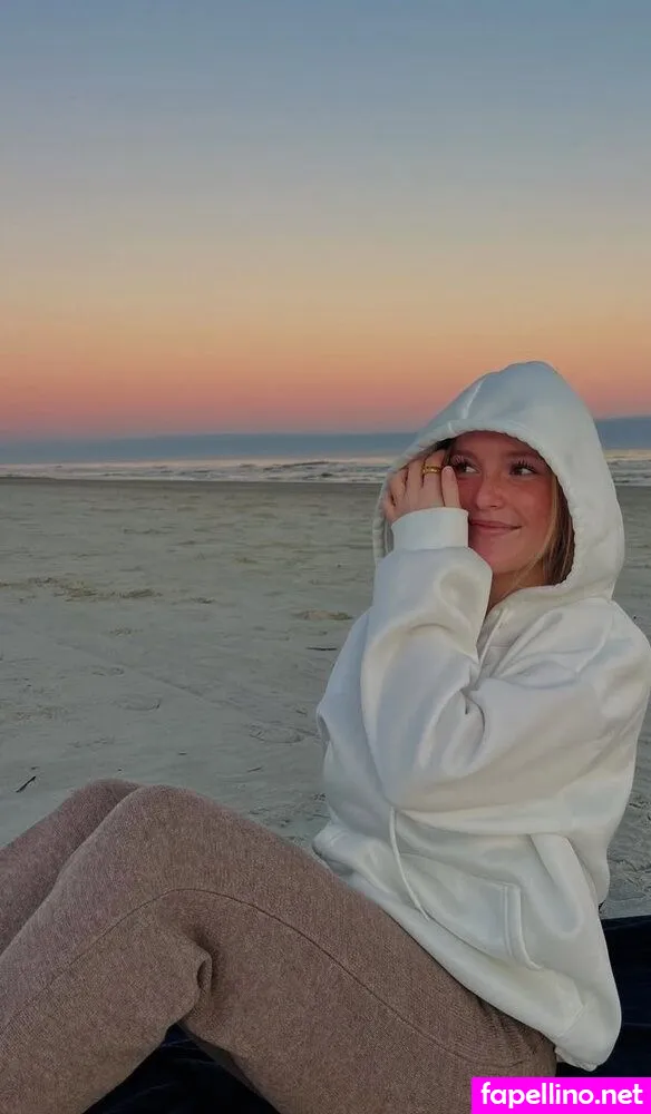 sarah_kelly___ Nude Leaked OnlyFans Photo #xE722SqWs1