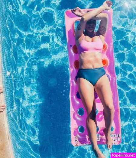 Sarah Kim Gries OnlyFans Thumbnail #j0nQIS0LUQ