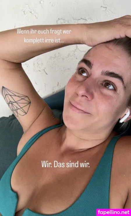 Sarah Kim Gries OnlyFans Thumbnail #yiwC3Cwp6x