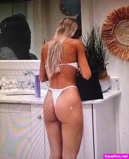 Sarah Liebich OnlyFans Thumbnail #IH2cmzViFo