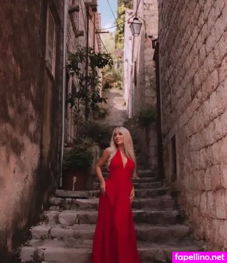 Sarah Liebich OnlyFans Thumbnail #rQd19T7bQn
