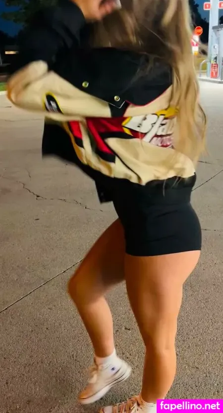 Sarah Lindstrom 1 OnlyFans Thumbnail #DUHmt7cVaN