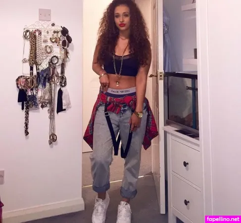 Sarah Malcolm OnlyFans Thumbnail #7Xrk1YgJxZ