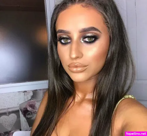 Sarah Malcolm OnlyFans Thumbnail #iB0NwEzDS0
