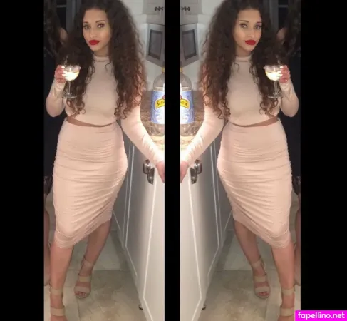Sarah Malcolm OnlyFans Thumbnail #wyMJuHWue8