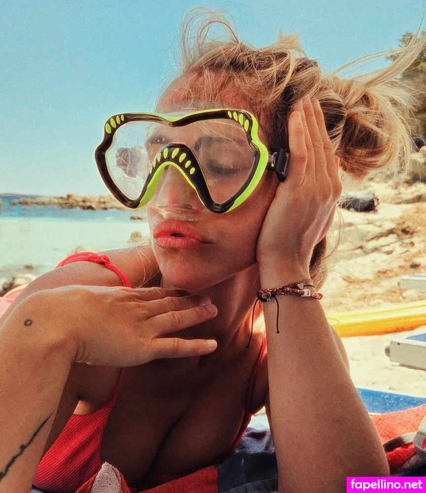 sarahmangione Nude Leaked OnlyFans Photo #32mqqbr9fY