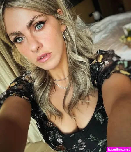Sarah Mangione OnlyFans Thumbnail #vMjLvUPFTu