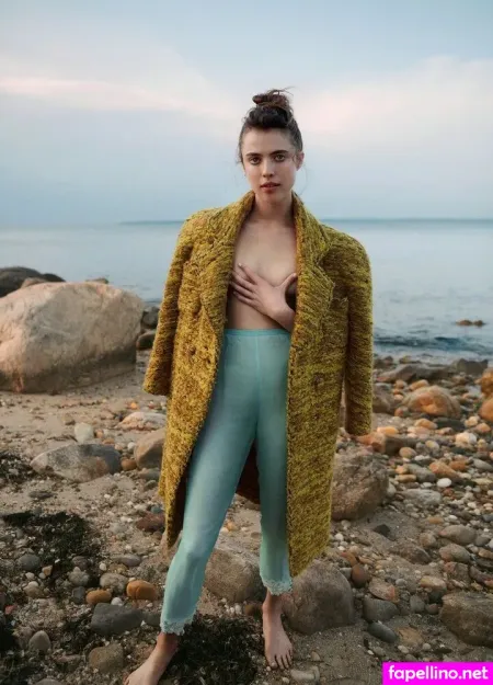Sarah Margaret Qualley OnlyFans Thumbnail #4r1g3SPg2G