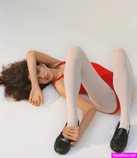 Sarah Margaret Qualley OnlyFans Thumbnail #TsRiPOU0H9