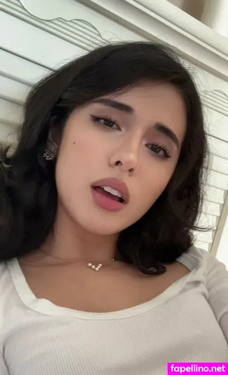 Sarah Michel OnlyFans Thumbnail #5TMvacgjKp