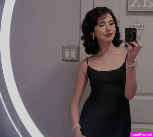 Sarah Michel OnlyFans Thumbnail #7CZTTxbpwZ