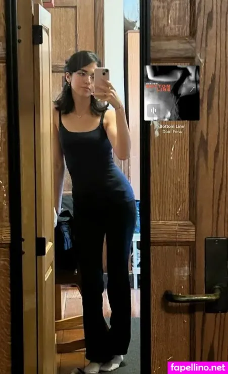 Sarah Michel OnlyFans Thumbnail #zoJr8HxZfw