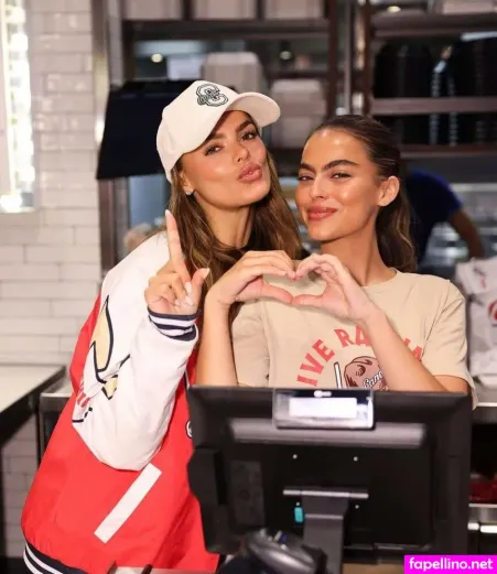 Sarah Nader OnlyFans Thumbnail #K9Kt50ppH5