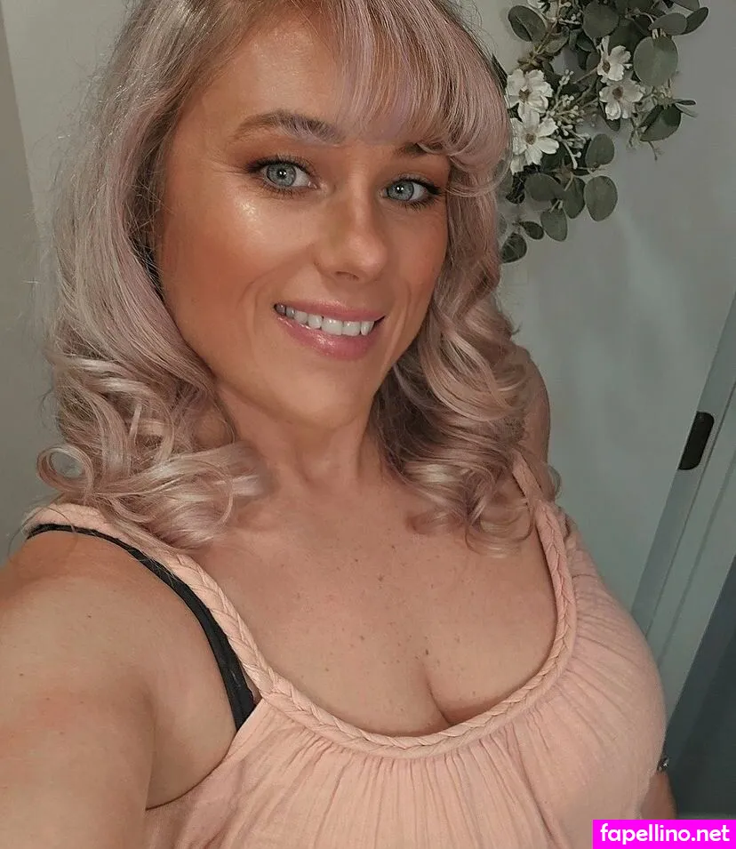 sarah__nichole, thebirdspapaya Nude Leaked OnlyFans Photo #LBLuHs3tEA