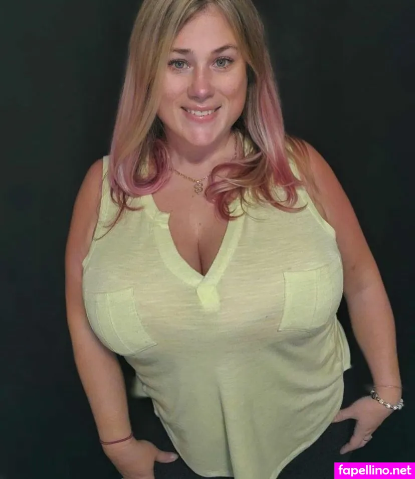 sarah__nichole, thebirdspapaya Nude Leaked OnlyFans Photo #T7JzxDIlqE