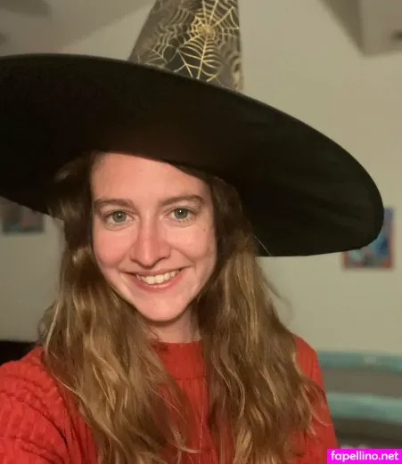 Sarah O Brien OnlyFans Thumbnail #B26SM1aU5q