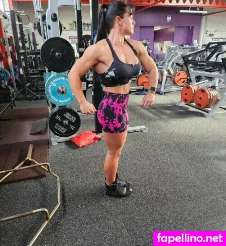 Sarah Page OnlyFans Thumbnail #j9C5FuJAGK