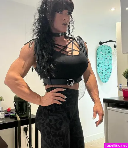 Sarah Page OnlyFans Thumbnail #zvwZTzx9Ef