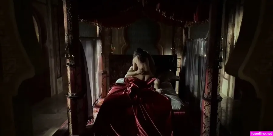 Sarah Perles OnlyFans Thumbnail #Xl72Q3MS9o