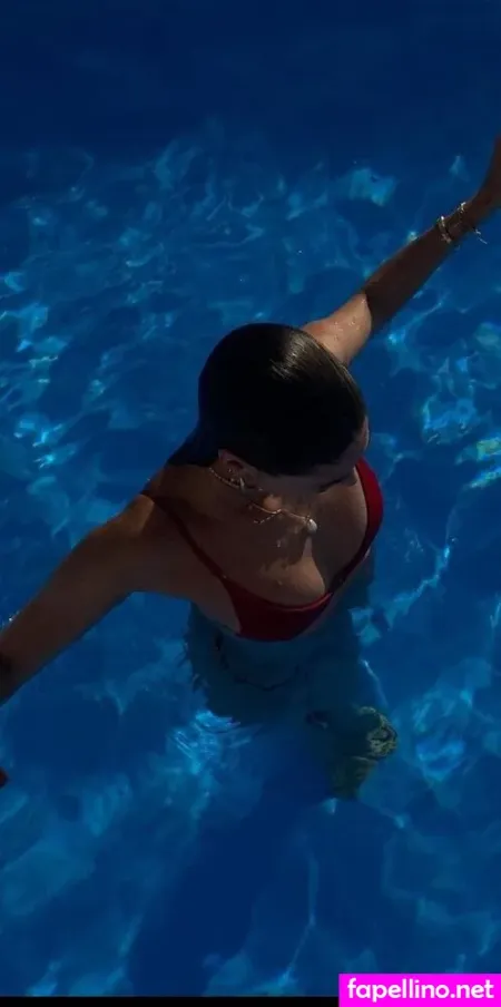 Sarah Posch OnlyFans Thumbnail #6JjJLMTtwQ