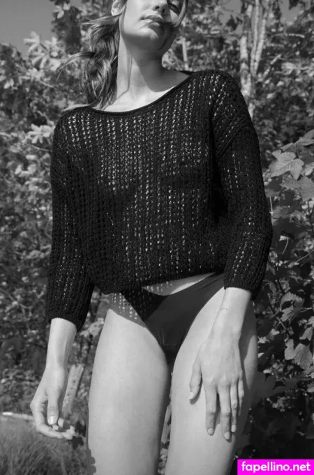 Sarah Posch OnlyFans Thumbnail #SonDRWGzhN