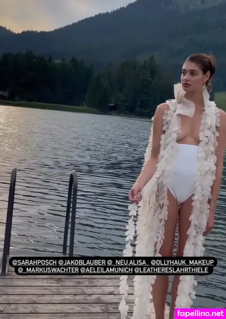 Sarah Posch OnlyFans Thumbnail #z3vQOxEPBG