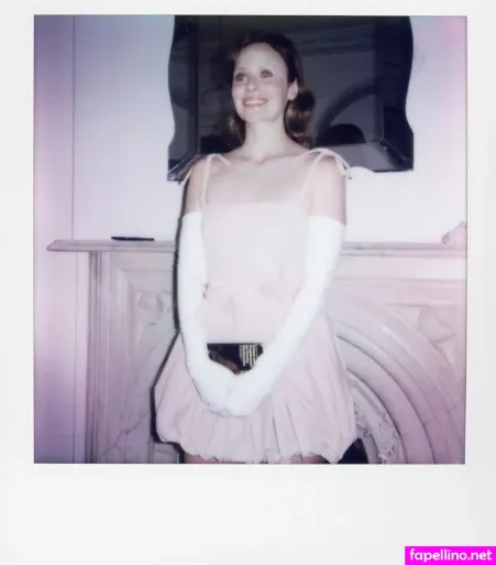 Sarah Ramos OnlyFans Thumbnail #qzeUslLarI