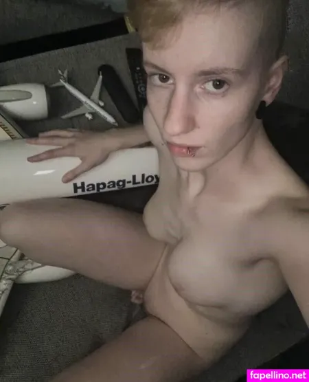 Sarah Rodo OnlyFans Thumbnail #V2M3jLcRV8