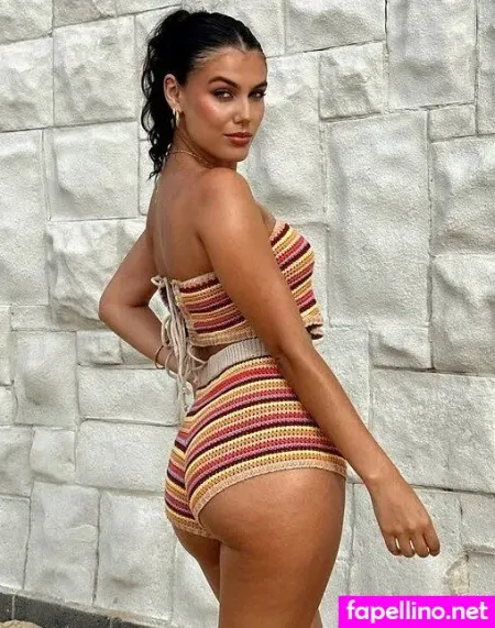 Sarah Said Smith OnlyFans Thumbnail #OUfEm0NKL7