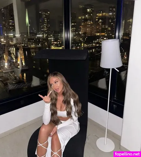 Sarah Saritah OnlyFans Thumbnail #ArL1S3xH3o