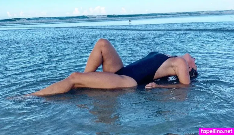 Sarah Schreiber OnlyFans Thumbnail #pxqV6sdvPK