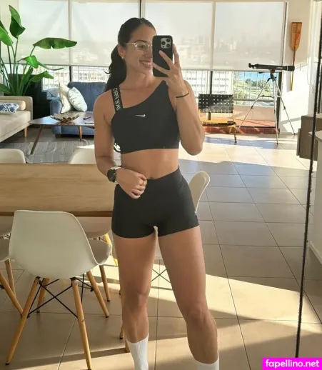 Sarah Schwarz OnlyFans Thumbnail #0IYAVpnimm