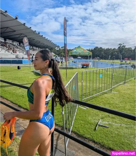 Sarah Schwarz OnlyFans Thumbnail #8bXhCX44lj