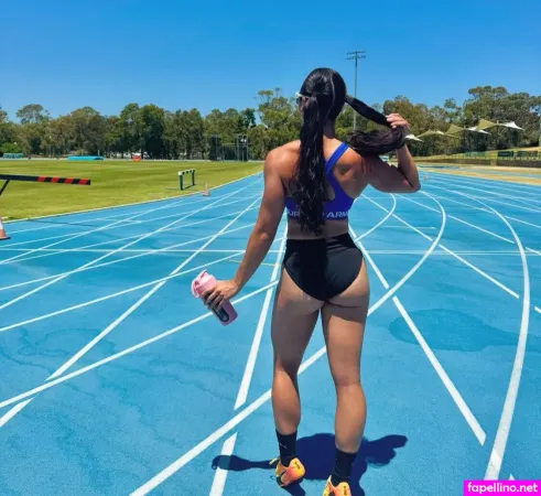 Sarah Schwarz OnlyFans Thumbnail #DJRWtDWyoB