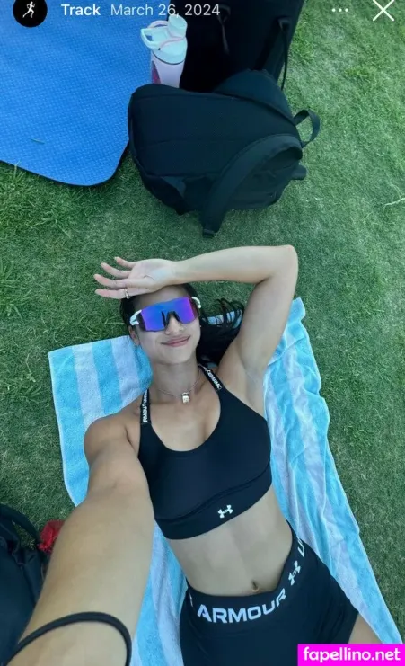 Sarah Schwarz OnlyFans Thumbnail #PwoqMe44Hr