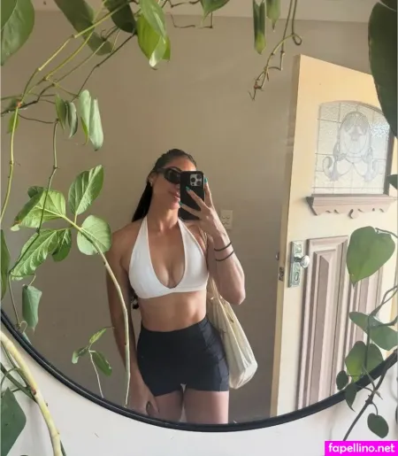 Sarah Schwarz OnlyFans Thumbnail #fVyXiUyutH