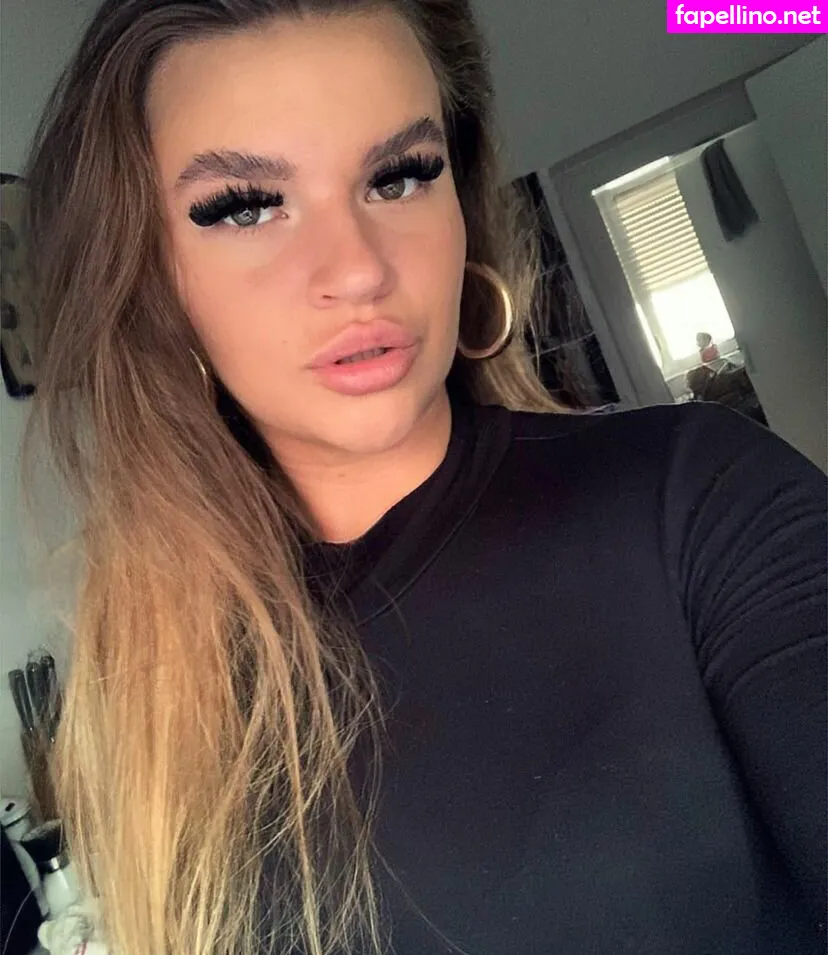 saracheeky, saricka.__ Nude Leaked OnlyFans Photo #0YXnGkPdd1