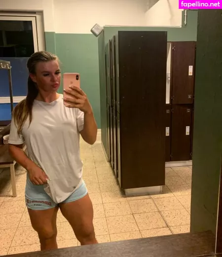 Sarah Slavo OnlyFans Thumbnail #4oRSB3Gtph