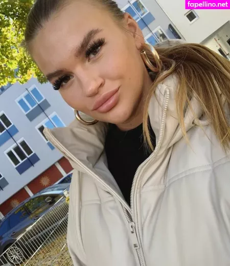 Sarah Slavo OnlyFans Thumbnail #78rQLiEW3A
