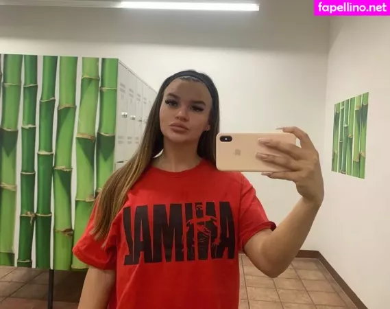 Sarah Slavo OnlyFans Thumbnail #VxKRI0Xgdn
