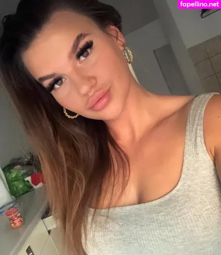 Sarah Slavo OnlyFans Thumbnail #lcUcAfzzgw