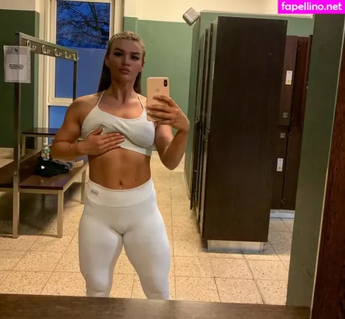 Sarah Slavo OnlyFans Thumbnail #yhSEqSSFtB